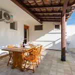 Casa Zoe A Holiday home